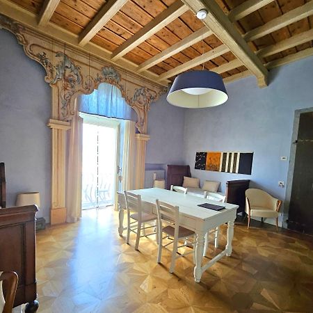 B&B Dimora Delle Donnole Bergamo Alta Bérgamo Exterior foto