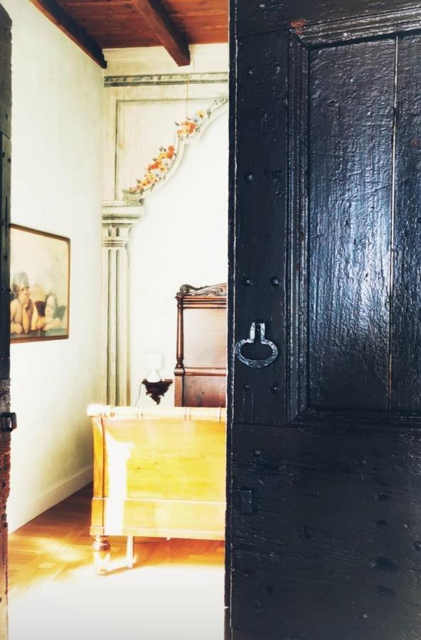 B&B Dimora Delle Donnole Bergamo Alta Bérgamo Exterior foto