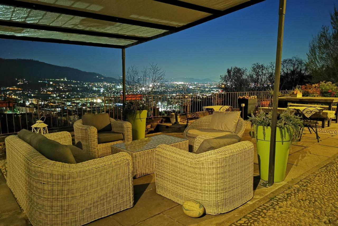 B&B Dimora Delle Donnole Bergamo Alta Bérgamo Exterior foto