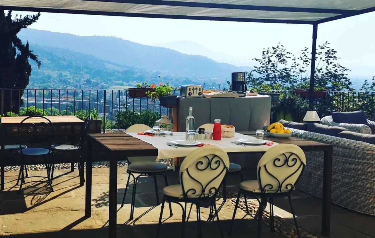 B&B Dimora Delle Donnole Bergamo Alta Bérgamo Exterior foto