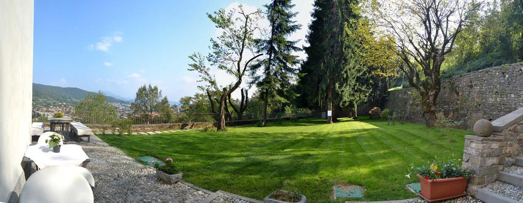 B&B Dimora Delle Donnole Bergamo Alta Bérgamo Exterior foto