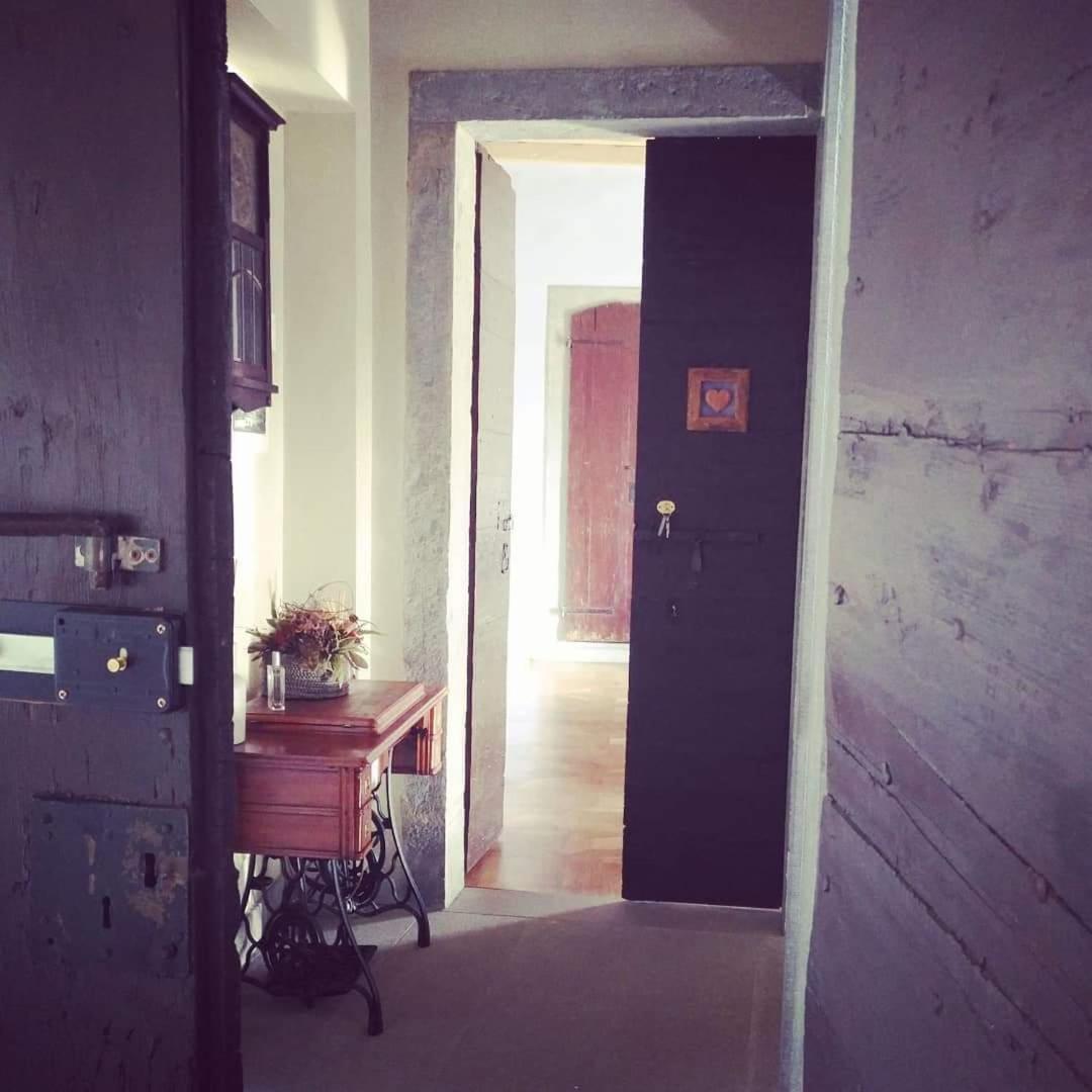B&B Dimora Delle Donnole Bergamo Alta Bérgamo Exterior foto